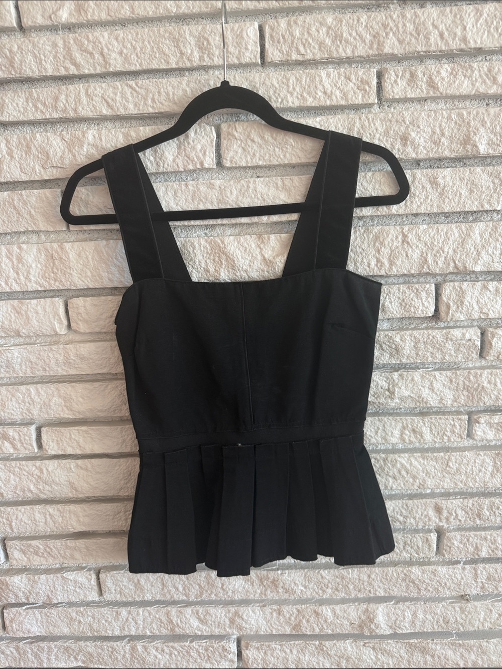 D&G Black Pleated-Hem Square Neck Camisole